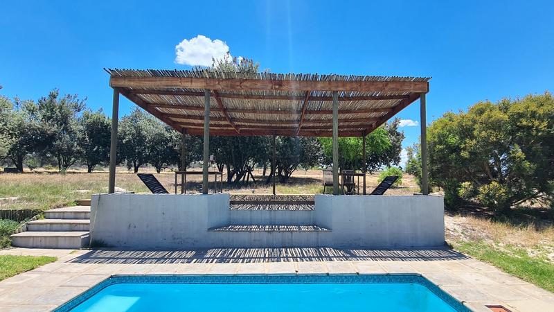 5 Bedroom Property for Sale in Klein Dassenberg Western Cape
